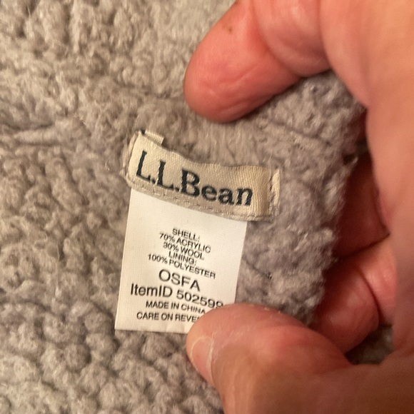 LLBean Scarf - Picture 4 of 4